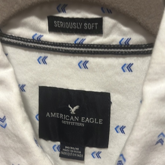 American Eagle Button Down Blue and White Medium Casual Shirt. - Picture 2 of 3
